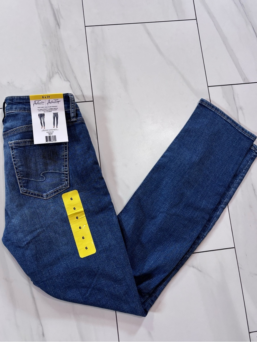 Silver Jeans THE CURVY HIGH SLIM STRAIGHT stretch size 6 - new with tags!